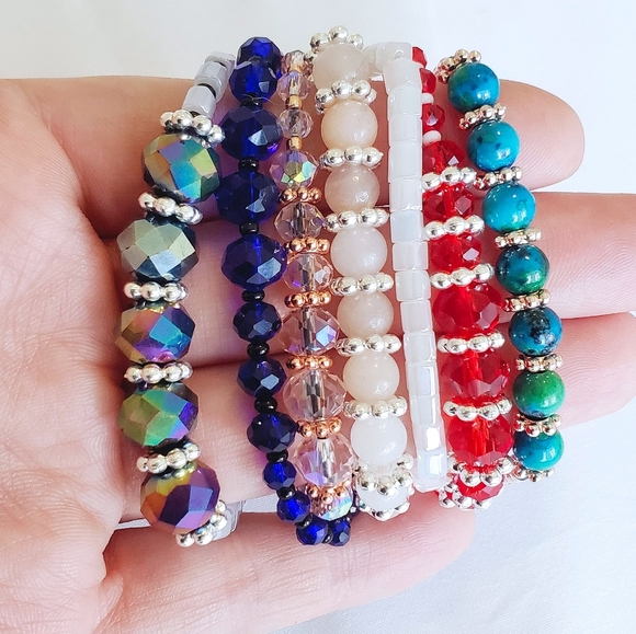 Terra Moda - Pull String Glass Bead Bracelet Blue - Picture 6 of 6